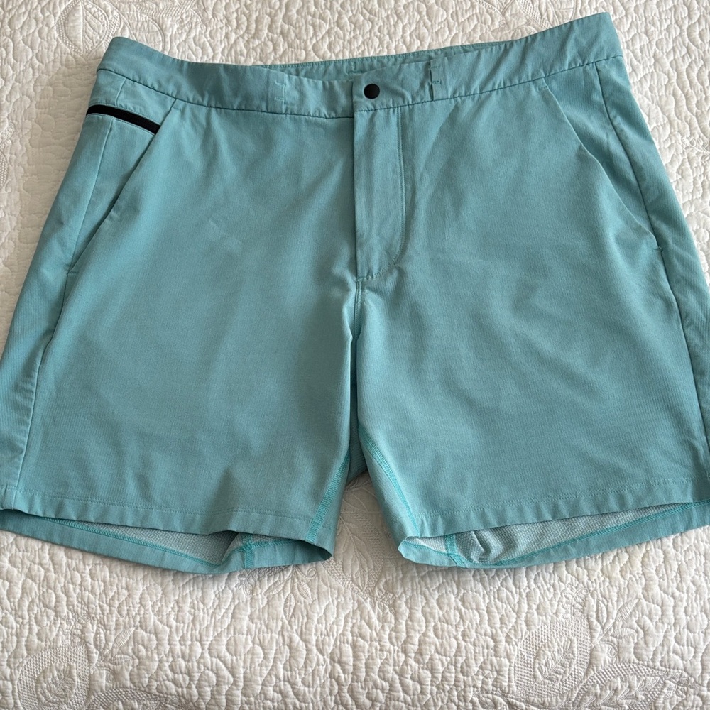 Lululemon Mint Blue Men's 7” Shorts